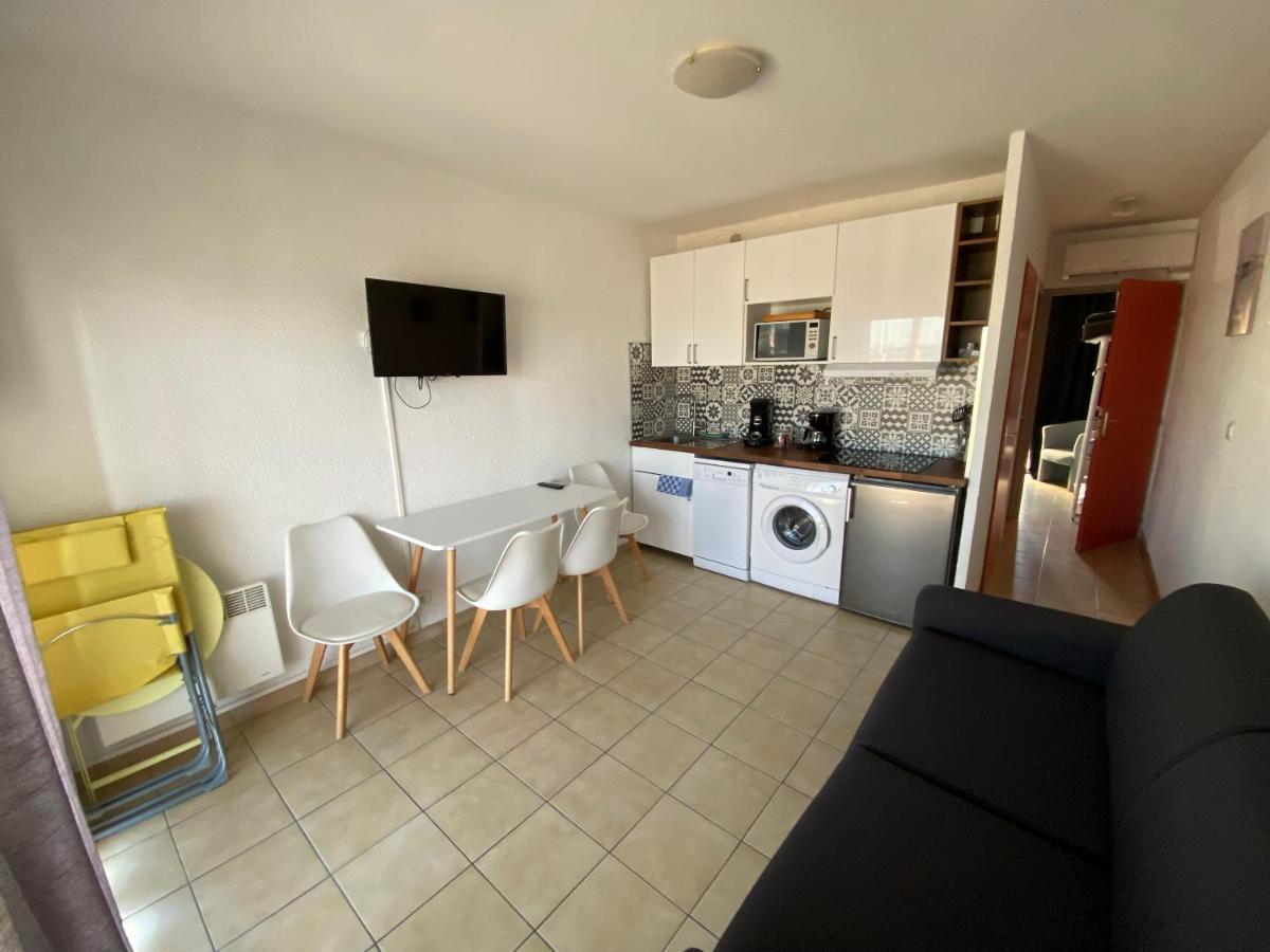 Sol-Y-Days Goeland, Appartement Avec Terrasse Front De Mer Et Place De Parking En Centre-Ville Le Grau-du-Roi Ngoại thất bức ảnh